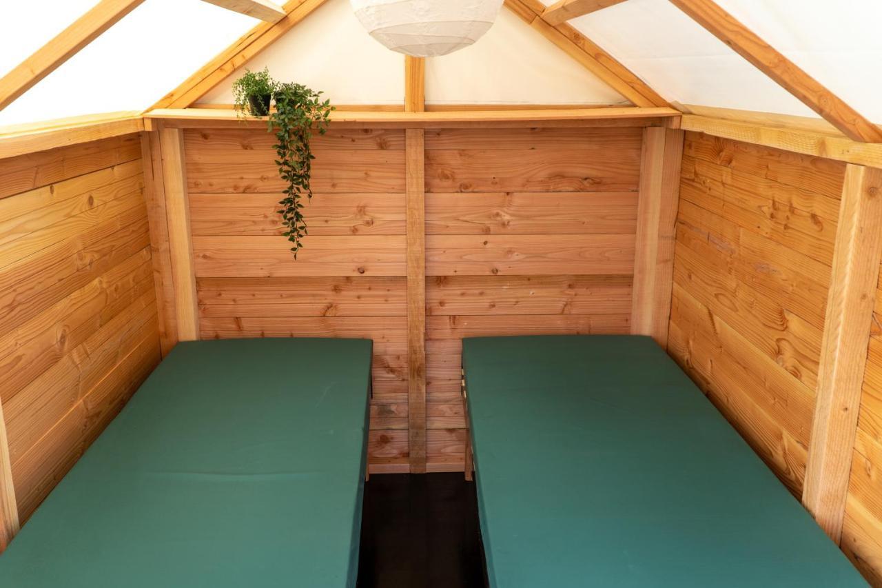 Auberge de jeunesse Surfana Surf Host En